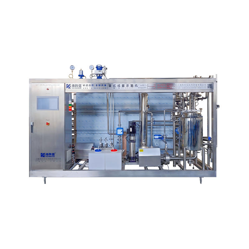 Sterilizator automat UHT (Ultra-High Temperature).